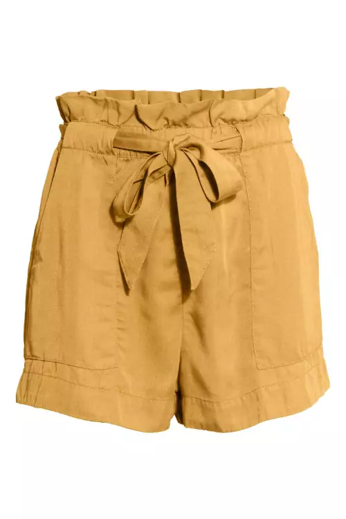 Bermude din in, H&M, 99 lei