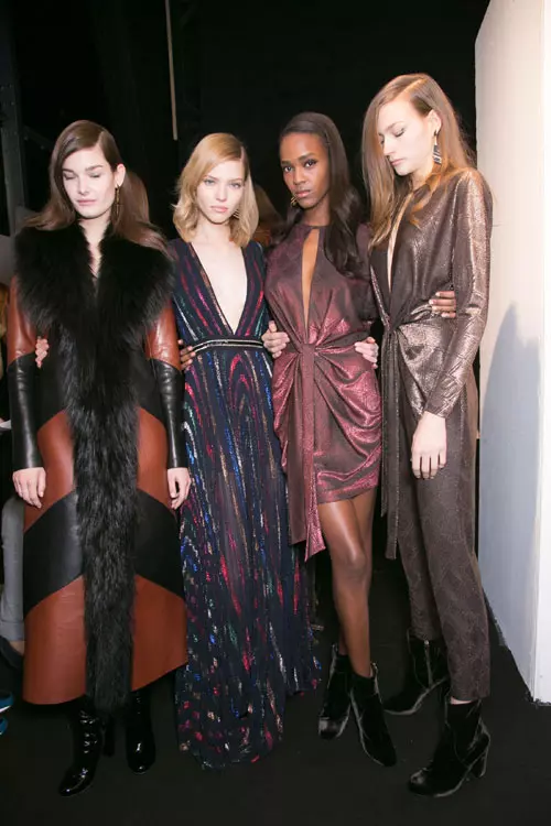 Blumarine toamna iarna 2015-2016 backstage (23)