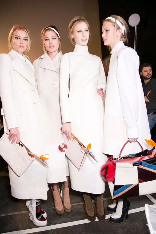 Fendi toamna iarna 2015-2016 backstage (20)