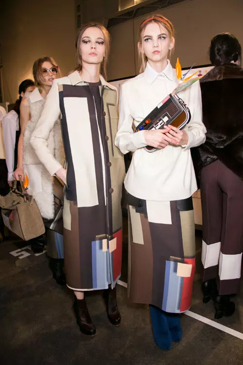 Fendi toamna iarna 2015-2016 backstage (37)