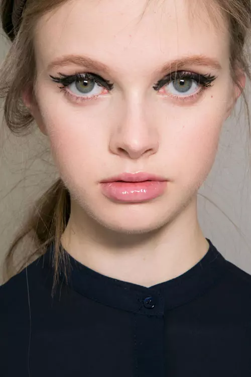 Fendi toamna iarna 2015-2016 backstage (4)