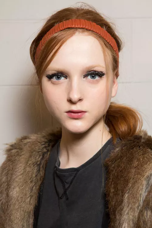 Fendi toamna iarna 2015-2016 backstage (45)