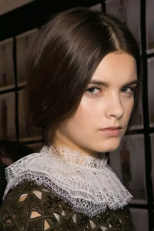Alberta Ferretti toamna iarna 2015-2016 backstage (32)