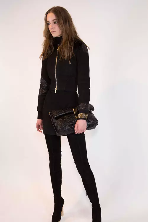 Versace toamna iarna 2015-2016 backstage (50)