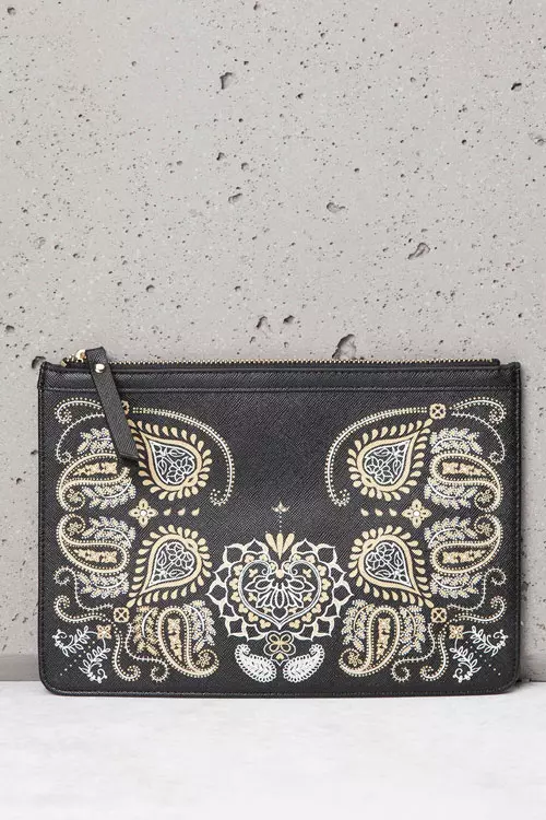 Clutch din piele ecologica, Bershka, 49.9 lei