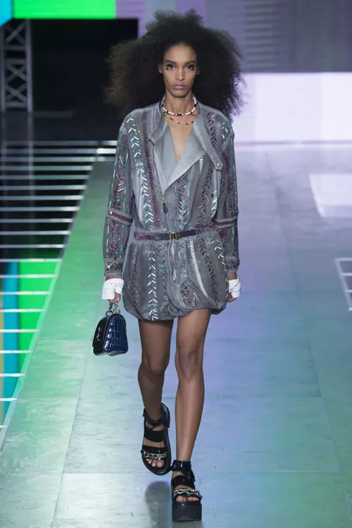 Louis Vuitton colectia primavara vara 2016 