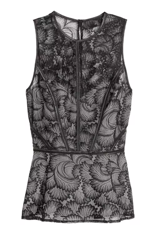 Top din dantela, H&M, 129 lei