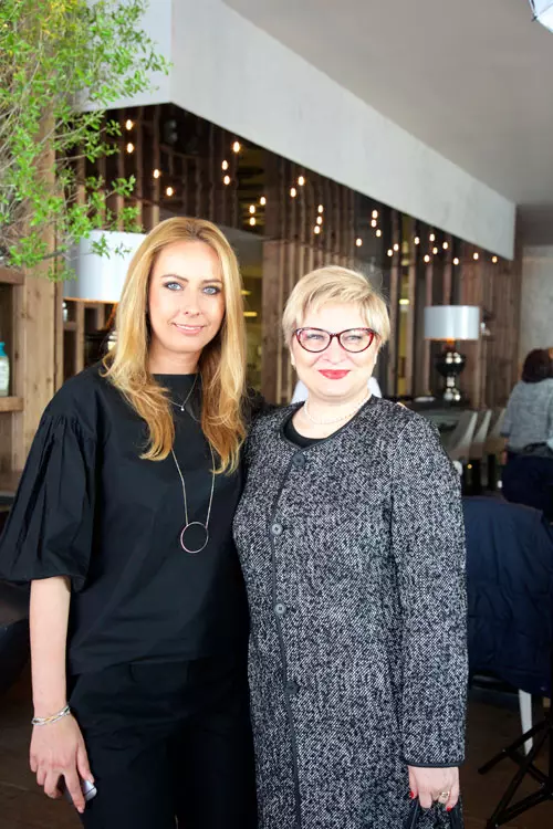 Minodora Tornean (Niran) si Cristina Stanciulescu