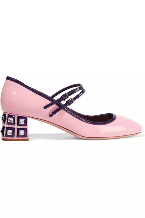 Pantofi din piele lacuita si cristale, Miu Miu, 750 euro, www.net-a-porter.com