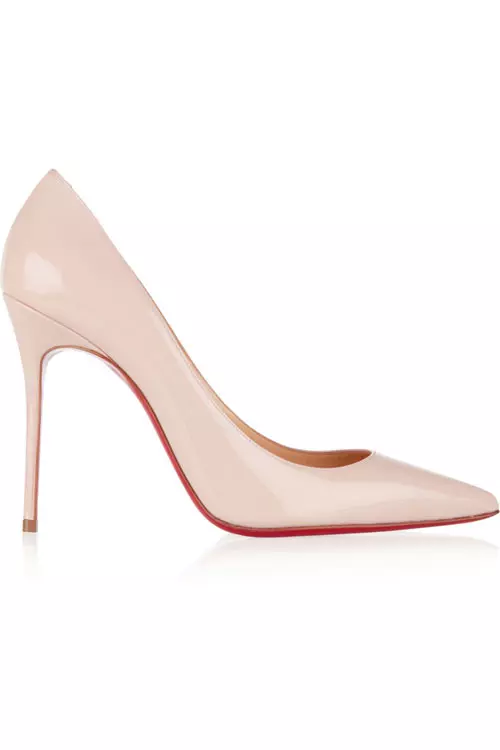 Pantofii stiletto – Christian Louboutin, 2.400 lei