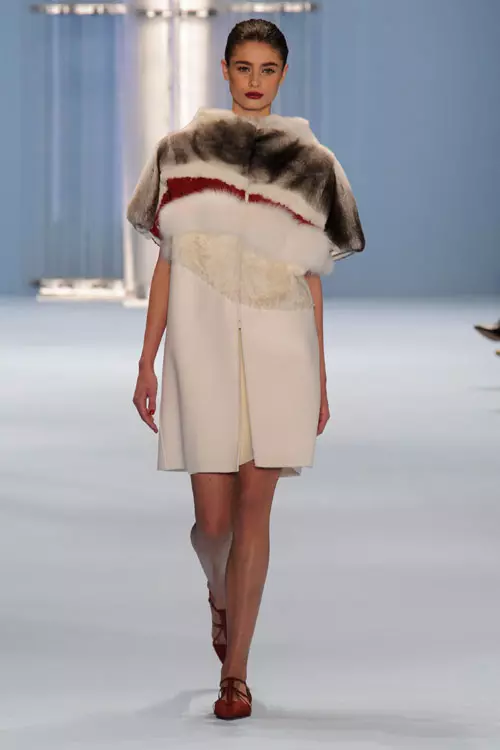 Carolina Herrera colectia toamna iarna 2015-2016 (28)