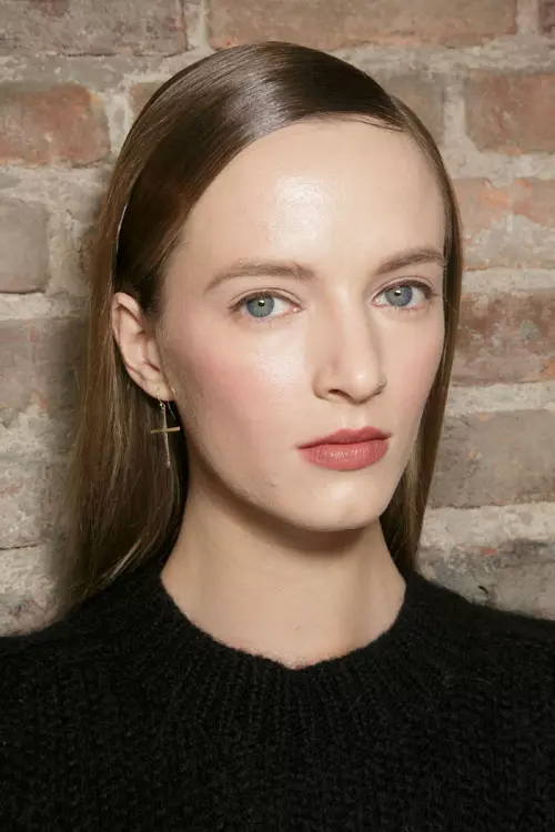 Donna Karan colectia toamna iarna 2015-2016 backstage (2)
