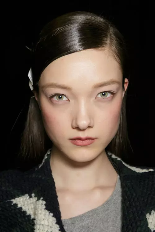 Donna Karan colectia toamna iarna 2015-2016 backstage (4)