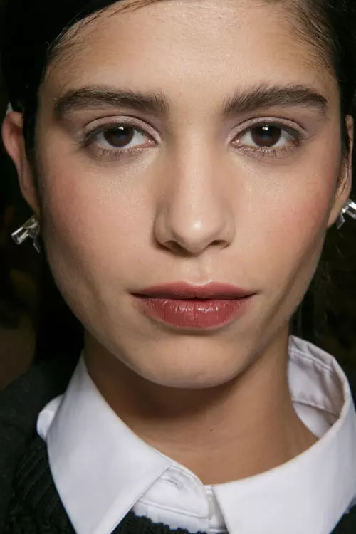 Donna Karan colectia toamna iarna 2015-2016 backstage (6)