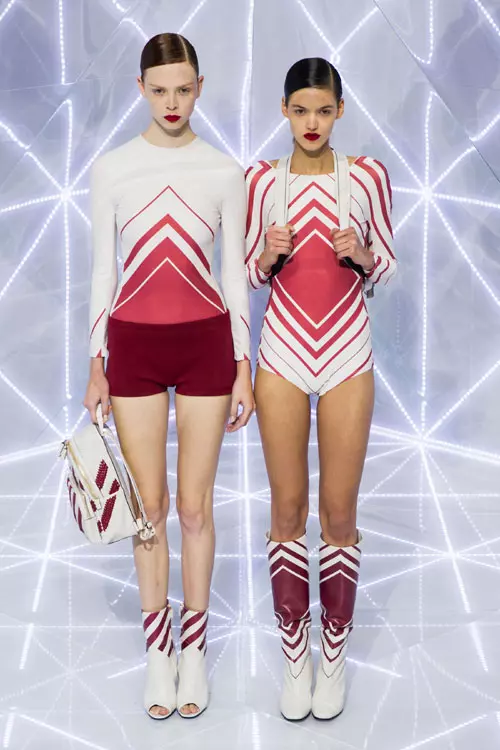 Anya Hindmarch colectia primavara vara 2016 (10)