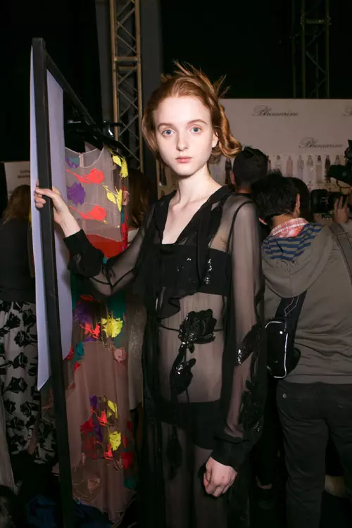 Blumarine colectia primavara vara 2016 backstage (12)