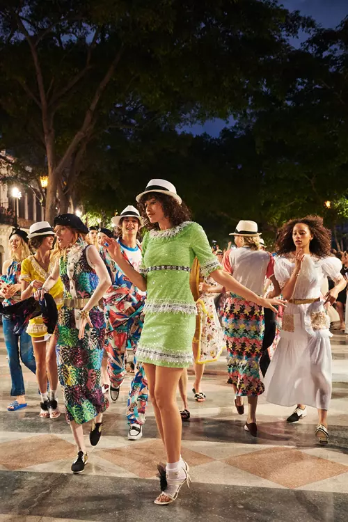 Colectia Chanel Cruise 2016-2017