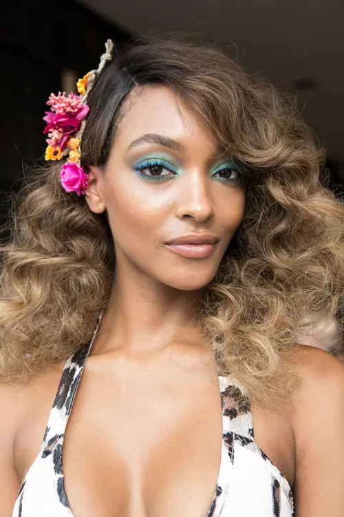 Diane Von Furstenberg colectia primavara vara 2016 backstage (19)
