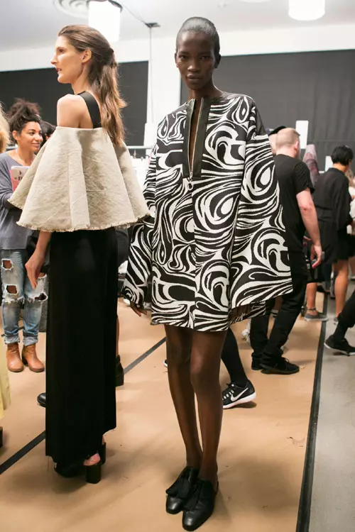 Edun colectia primavara vara 2016 backstage (13)