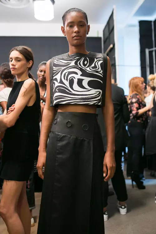 Edun colectia primavara vara 2016 backstage (15)