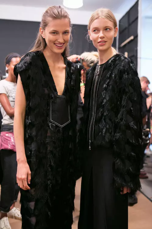 Edun colectia primavara vara 2016 backstage (23)