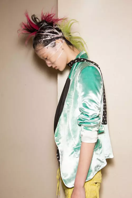 Haider Ackermann colectia primavara vara 2016 backstage (33)