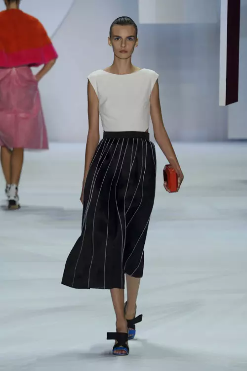 Monique Lhuillier colectia primavara vara 2016 (11)