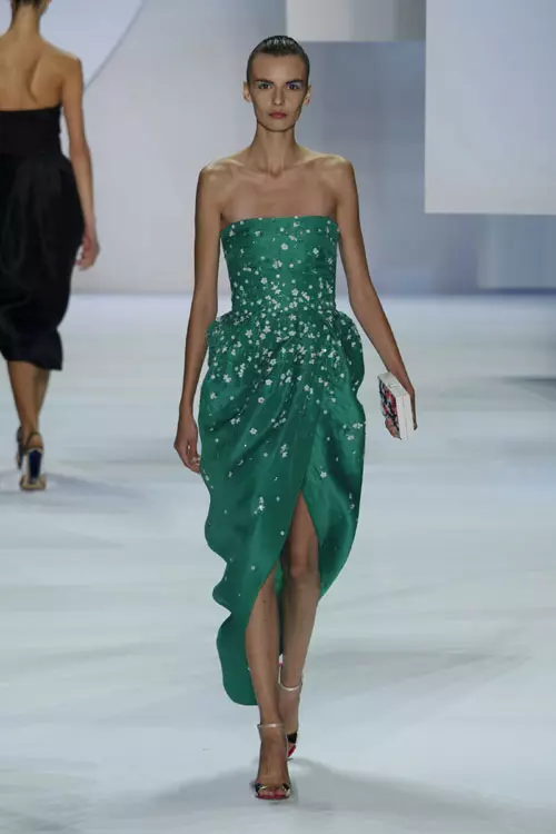 Monique Lhuillier colectia primavara vara 2016 (33)