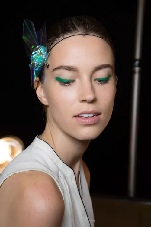 Monique Lhuillier colectia primavara vara 2016 backstage (6)