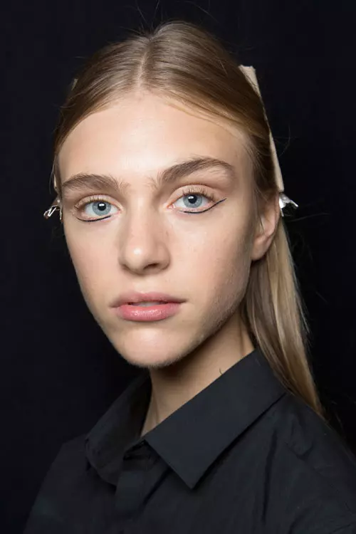 Tadashi Shoji colectia primavara vara 2016 backstage (12)