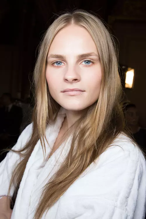 Valentin Yudashkin colectia primavara vara 2016 backstage (16)