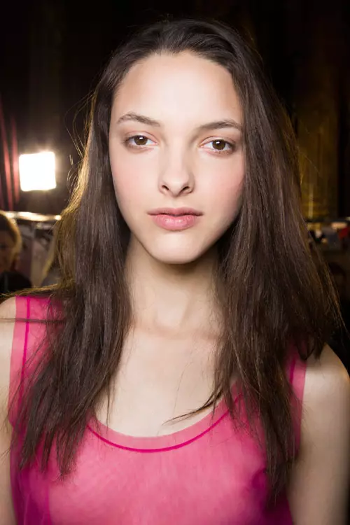 Valentin Yudashkin colectia primavara vara 2016 backstage (30)