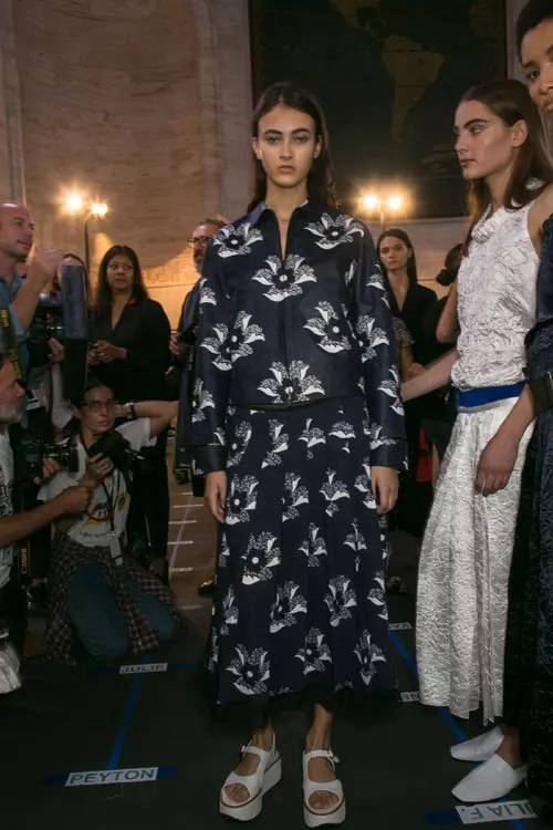 Victoria Beckham colectia primavara vara 2016 backstage
