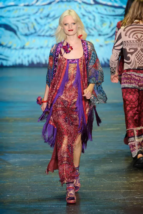 Anna Sui colectia primavara vara 2016 (54)