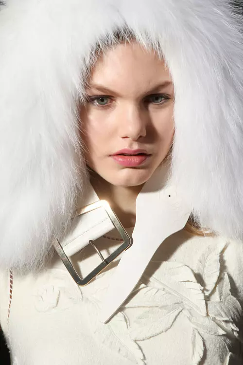 Ermanno Scervino colectia toamna iarna 2016-2017 backstage (18)