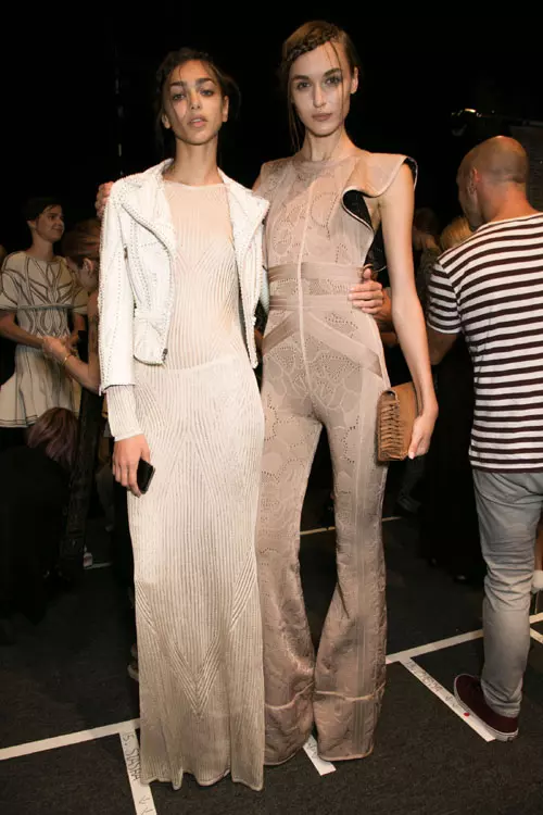 HERVE LEGER by Max Azria colectia primavara vara 2016 backstage (11)