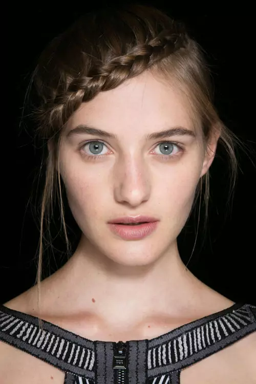 HERVE LEGER by Max Azria colectia primavara vara 2016 backstage (14)