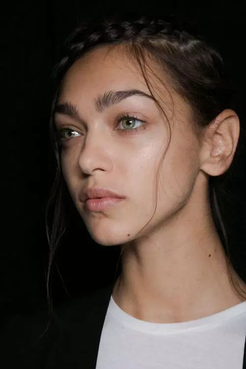 HERVE LEGER by Max Azria colectia primavara vara 2016 backstage (4)
