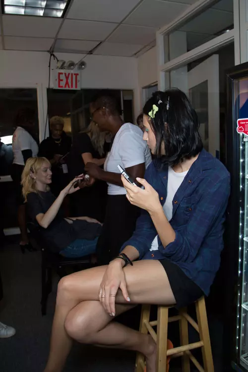Jenny Packham colectia primavara  vara 2016 backstage (8)