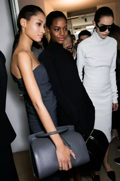 Jil Sander colectia toamna iarna 2016-2017 backstage (25)
