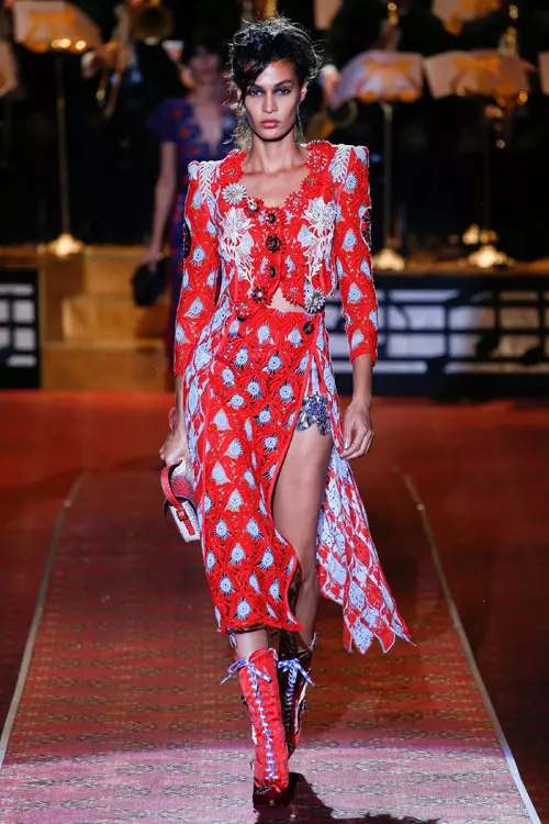 Marc Jacobs colectia primavara  vara 2016 (51)