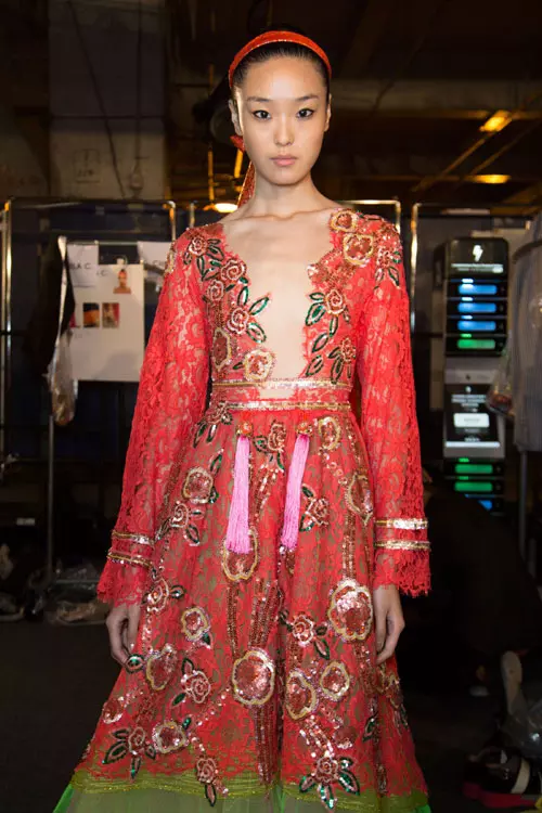 Reem Acra colectia primavara vara 2016 backstage (35)