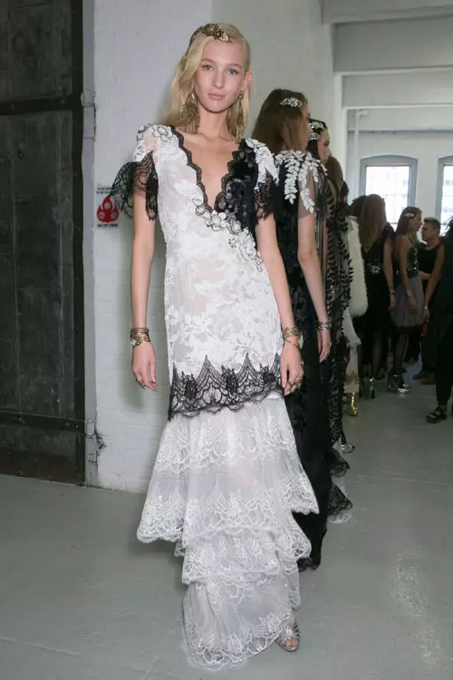 Rodarte colectia primavara vara 2016 backstage (29)
