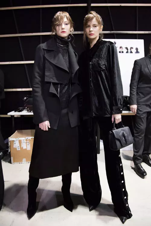 Costume National  colectia toamna iarna 2016-2017 backstage (2)