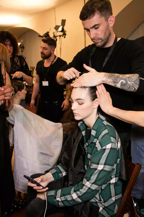 Salvatore Ferragamo colectia toamna iarna 2016-2017 backstage (1)