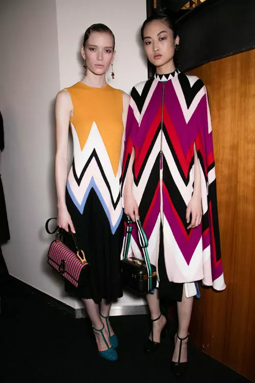 Salvatore Ferragamo colectia toamna iarna 2016-2017 backstage (16)