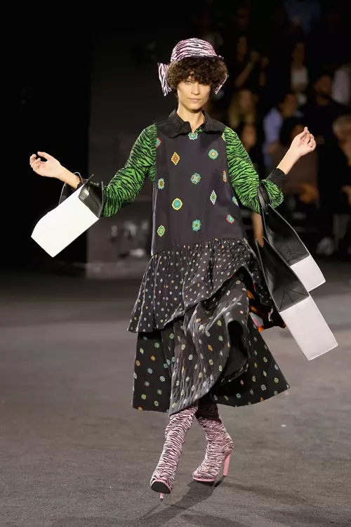 Prezentarea colectiei KENZO x H&M