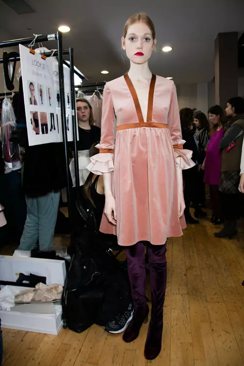 Roksanda colectia toamna iarna 2016-2017 backstage (3)