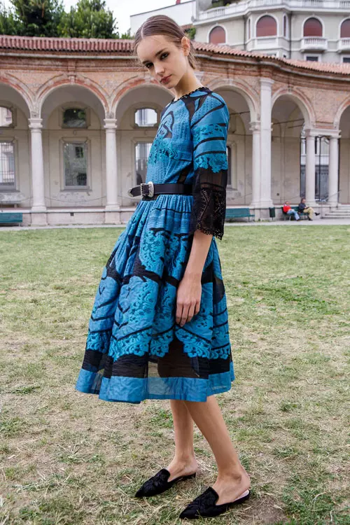 Alberta Ferretti  colectia primavara-vara 2017 backstage (17)