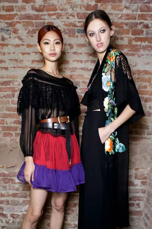Alberta Ferretti  colectia primavara-vara 2017 backstage (8)